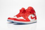 Baskets Air Jordan 1 Mid SE Barcelona Sweate