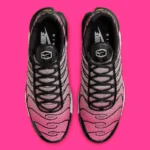 nike-air-max-plus-pink-black-HF3837-600-8