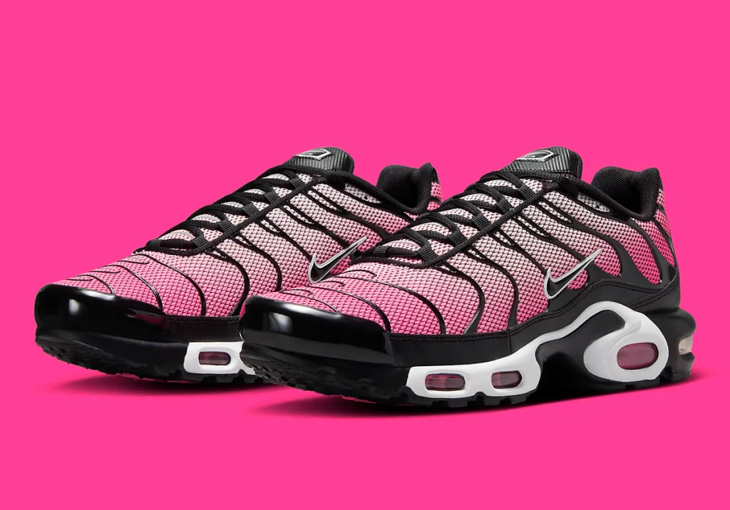 nike-air-max-plus-pink-black-HF3837-600-8