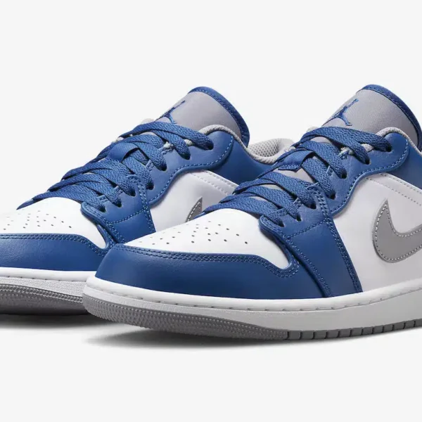 Air Jordan 1 Low True Blue