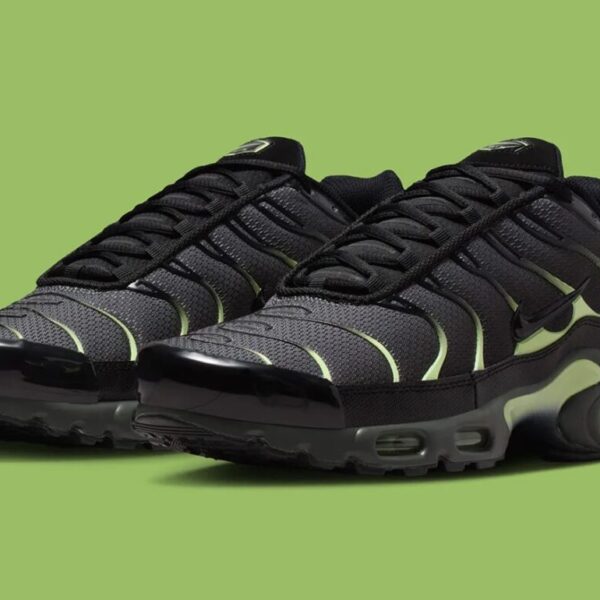 nike-air-max-plus-light-liquid-lime