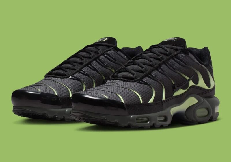 nike-air-max-plus-light-liquid-lime