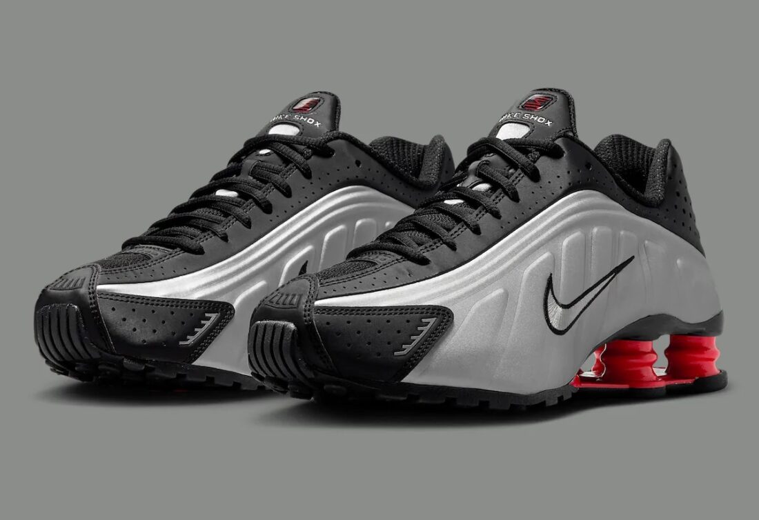 Nike Shox R4 – Black Metallic Silver