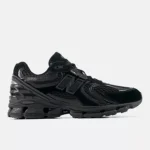 New Balance 1954R Triple Black